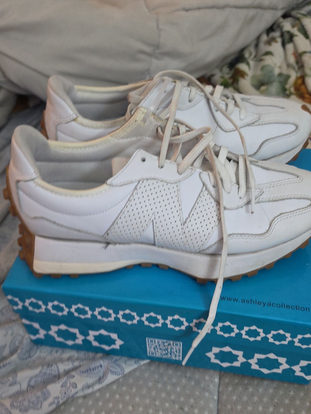 New Balance White and Gum Retro Style Women's Sneakers
